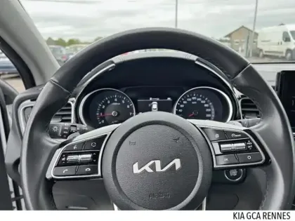 Photo 7 Kia Xceed  1.5 T-GDI 160ch Design DCT7 MY22