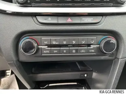 Photo 10 Kia Xceed  1.5 T-GDI 160ch Design DCT7 MY22