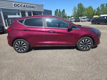 Photo 6 Ford Fiesta  1.0 EcoBoost Hybrid 125ch Titanium Business 5p