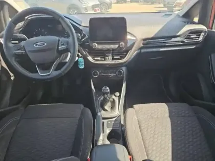 Photo 12 Ford Fiesta  1.0 EcoBoost Hybrid 125ch Titanium Business 5p