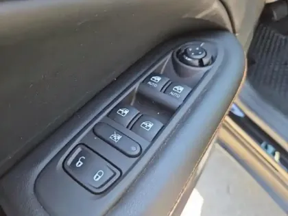 Photo 11 Jeep Compass  1.3 GSE T4 150ch Limited 4x2 BVR6