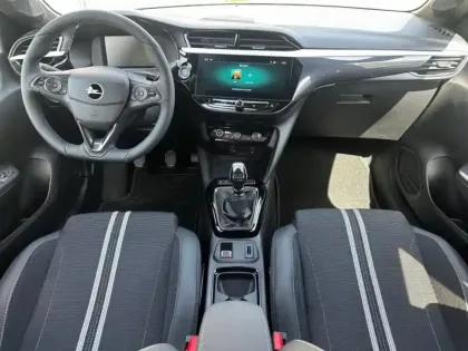 Photo 7 Opel Corsa  1.2 Turbo 100ch GS