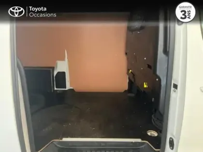 Photo 6 Toyota Proace  Medium 75kWh Business Electric RC21