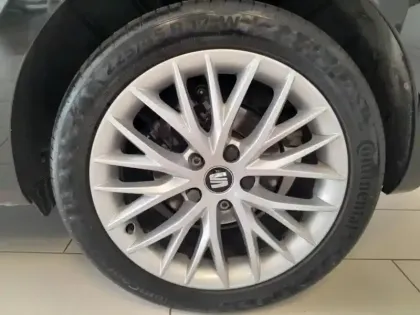 Photo 6 Seat Leon  1.2 TSI 110ch Style Start&Stop