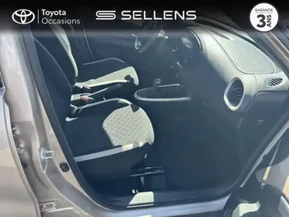 Photo 5 Toyota Aygo  X 1.0 VVT-i 72ch Design S-CVT MY23