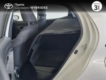 Photo 11 Toyota Yaris  116h France Business 5p