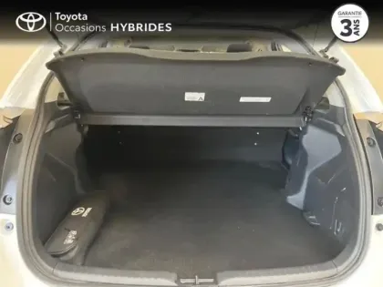 Photo 9 Toyota Yaris  116h France Business 5p