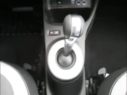 Photo 12 Renault Twingo  E-Tech Electric Zen R80 Achat Intégral - 21MY