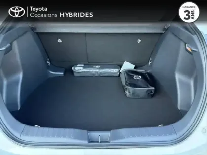 Photo 9 Toyota C-HR  1.8 Hybride 140ch Graphic MY26