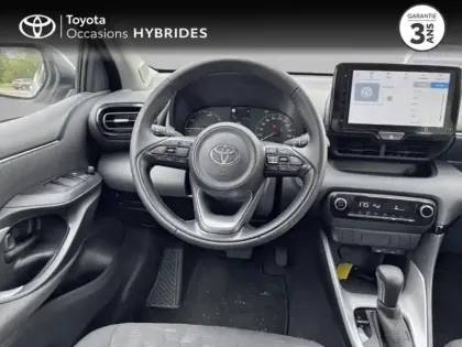 Photo 8 Toyota Yaris  116h Dynamic 5p MC24