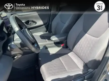 Photo 10 Toyota Yaris  116h Design 5p MC24