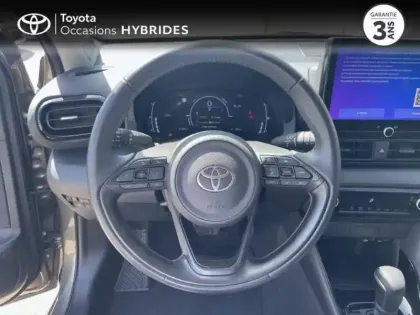 Photo 8 Toyota Yaris  116h Design 5p MC24