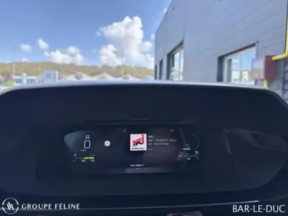 Photo 14 Peugeot 408  Hybrid 145ch GT e-DCS6