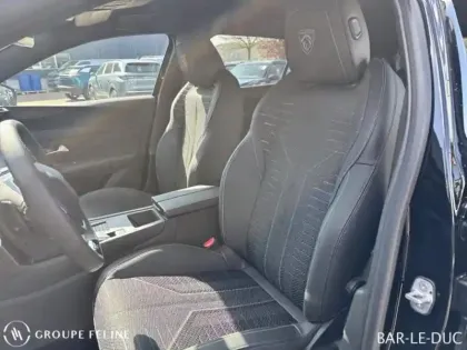 Photo 8 Peugeot 408  Hybrid 145ch GT e-DCS6