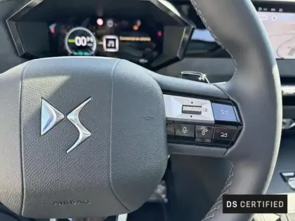 Photo 13 DS DS 4 N°4 E-TENSE 213ch 61kWh Etoile