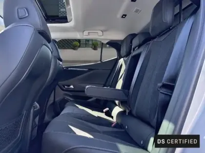 Photo 9 DS DS 4 N°4 E-TENSE 213ch 61kWh Etoile