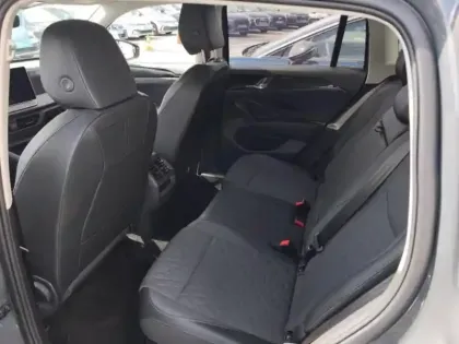 Photo 11 Volkswagen Tiguan  1.5 eHybrid 204ch VW Edition DSG6