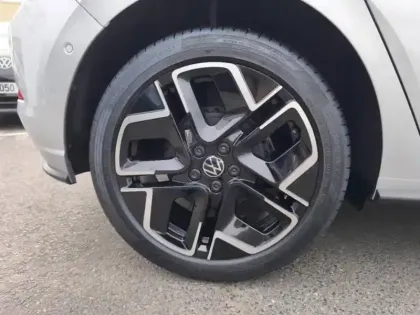 Photo 6 Volkswagen Polo  1.0 TSI 95ch R-Line Edition