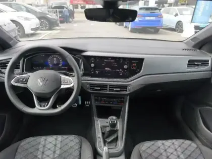 Photo 10 Volkswagen Polo  1.0 TSI 95ch R-Line Edition