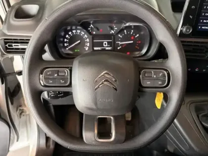 Photo 14 Citroën Berlingo  Van M 650kg BlueHDi 100 S&S Club