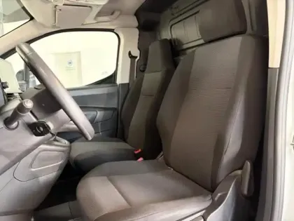 Photo 11 Citroën Berlingo  Van M 650kg BlueHDi 100 S&S Club