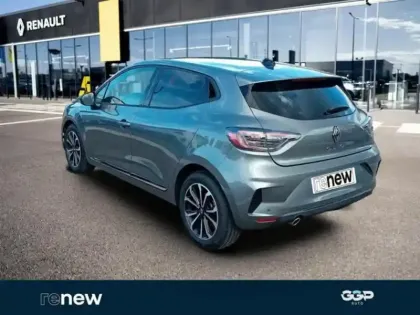 Photo 8 Renault Clio  1.6 E-Tech 145ch full hybrid Techno - 25
