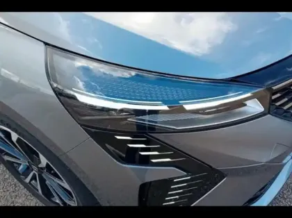 Photo 6 Renault Clio  1.6 E-Tech 145ch full hybrid Techno - 25