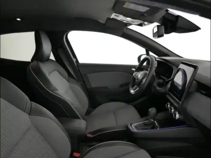 Photo 13 Renault Clio  1.6 E-Tech 145ch full hybrid Techno - 25