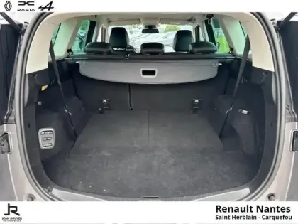 Photo 6 Renault Scenic Grand  TCe 140ch Techno EDC 7 places
