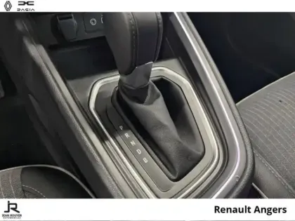 Photo 5 Renault Clio  1.6 E-Tech 145ch full hybrid Techno - 24