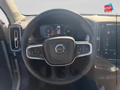 Photo 11 Volvo Xc40  T2 129ch Business