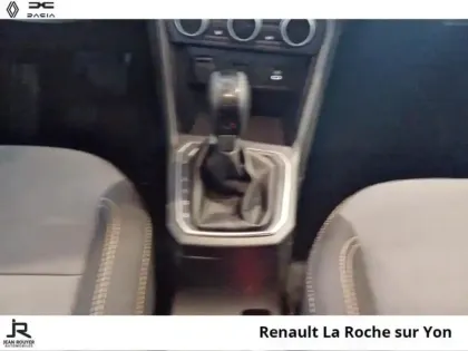 Photo 20 Dacia Jogger  1.6 hybrid 140ch Extreme 7 places -24