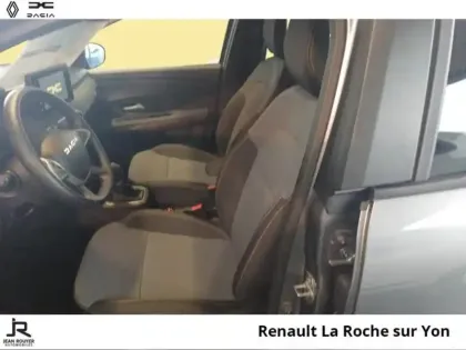 Photo 17 Dacia Jogger  1.6 hybrid 140ch Extreme 7 places -24