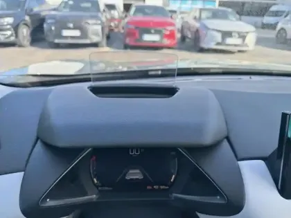 Photo 14 DS DS 3  Crossback BlueHDi 130ch Grand Chic Automatique 126g