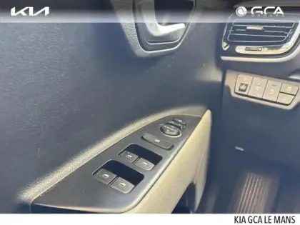 Photo 11 Kia Stonic  1.0 T-GDi 100ch MHEV Launch Edition iBVM6