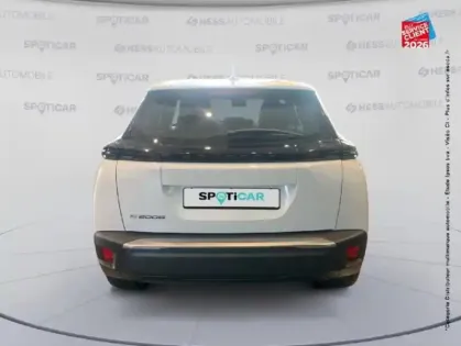 Photo 6 Peugeot 2008  1.2 Hybrid 110ch Style e-DCS6