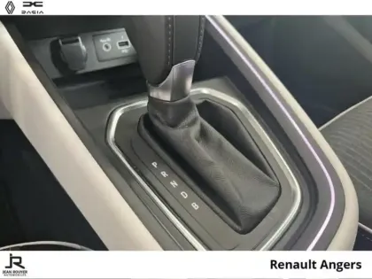 Photo 5 Renault Clio  1.6 E-Tech 145ch full hybrid Techno