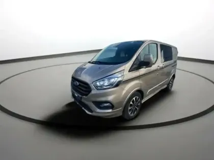 Photo Ford Custom Sport