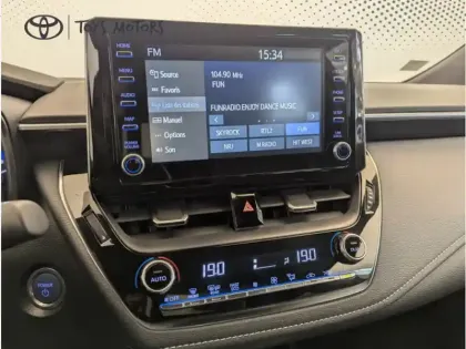 Photo 18 Toyota Corolla Hybride 122h Design