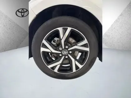 Photo 6 Toyota Yaris Hybride 116h Design MY2