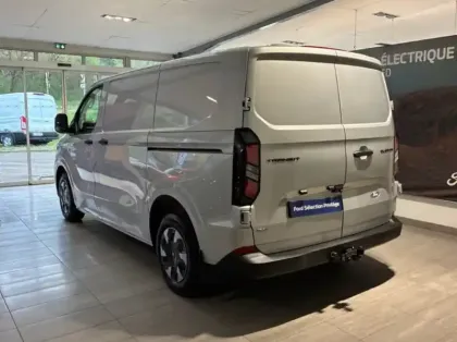 Photo 12 Ford Custom Fg 320 L1H1 2.5 Duratec 232ch Hybride rechargeable Trend CVT