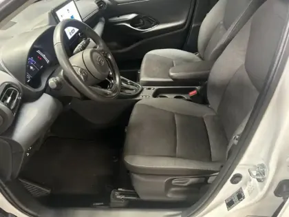 Photo 13 Toyota Yaris Hybride 116h Design MY2