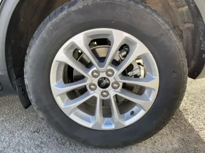 Photo 13 Ford Kuga 2.5 Duratec 180ch Hybrid FlexiFuel Titanium Business Powershift