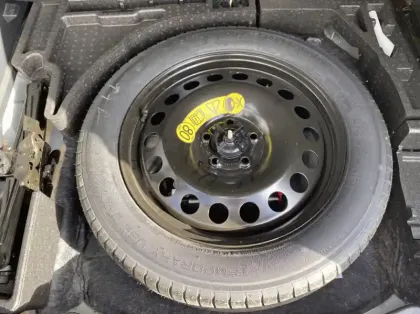 Photo 27 Ford Kuga 2.5 Duratec 180ch Hybrid FlexiFuel Titanium Business Powershift