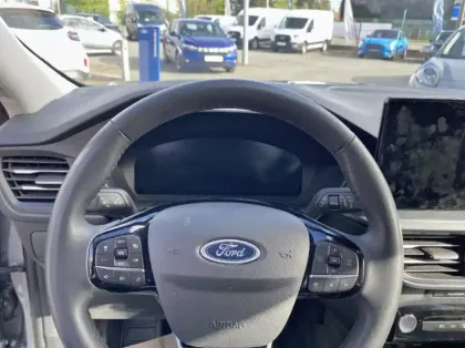 Photo 6 Ford Kuga 2.5 Duratec 180ch Hybrid FlexiFuel Titanium Business Powershift