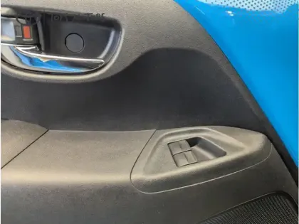 Photo 11 Toyota Aygo Gén. II Ph1 x-wave 2 5