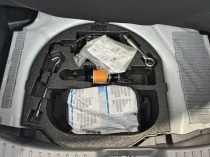 Photo 28 Mazda 2 1.5 e-SKYACTIV G M Hybrid 90ch Homura 0