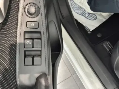 Photo 5 Mazda 2 1.5 e-SKYACTIV G M Hybrid 90ch Homura 0