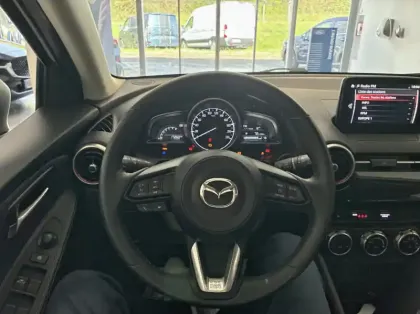 Photo 6 Mazda 2 1.5 e-SKYACTIV G M Hybrid 90ch Homura 0