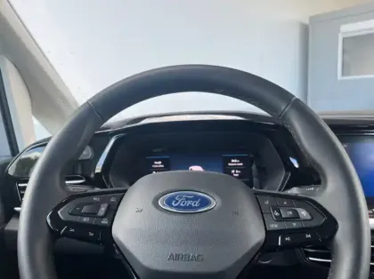 Photo 6 Ford Tourneo Connect 1.5 EcoBoost 150ch PHEV Trend BVA6